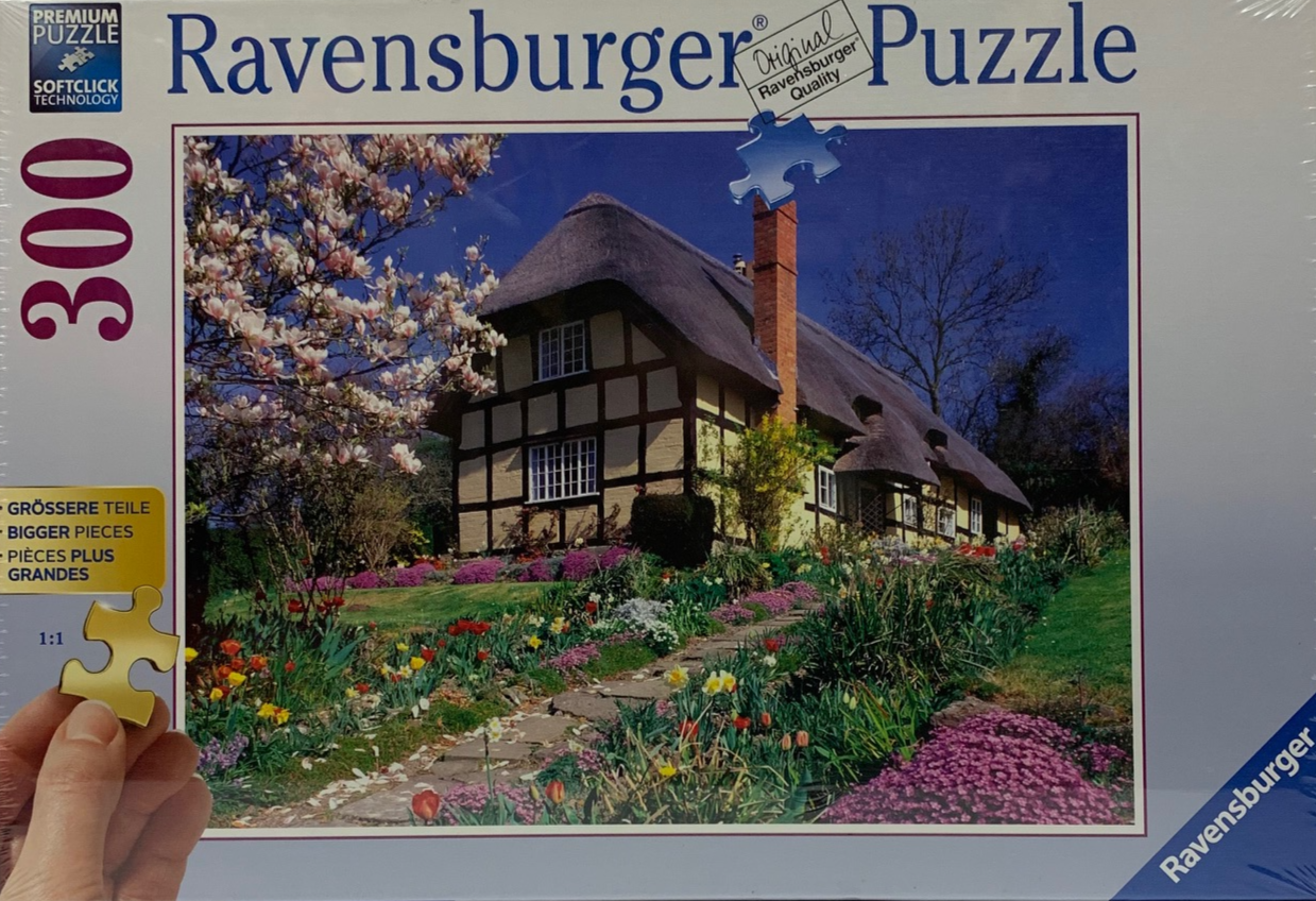 Ravensburger 300 Country House in Spring
