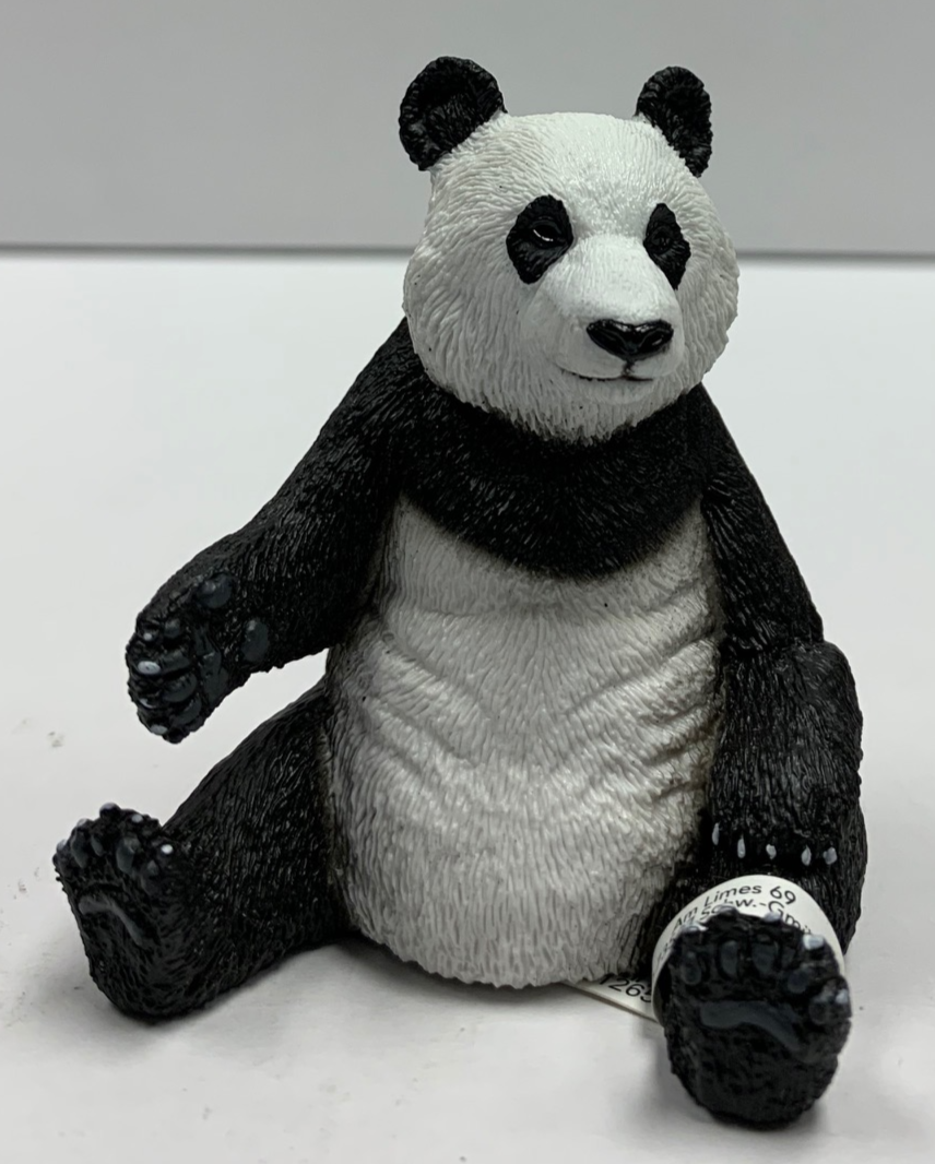 SCHLEICH WILD LIFE GIANT PANDA FEMALE