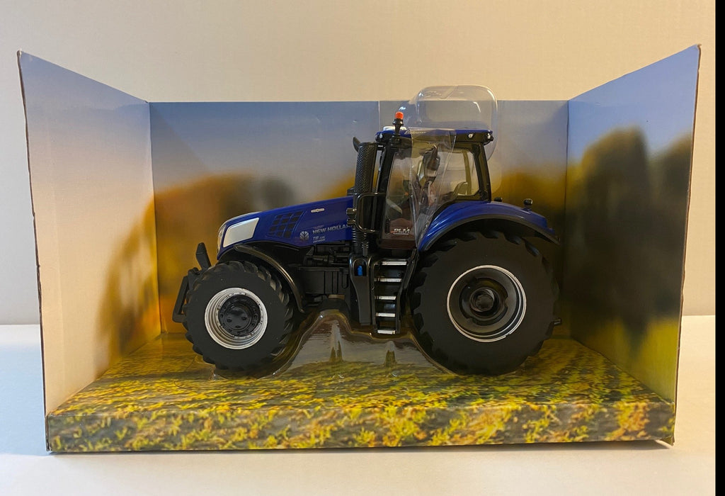 43216 BRITAINS NEW HOLLAND T8.435 TRACTOR