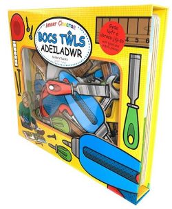 Amser Chwarae: Bocs Twls Adeiladwr / Let's Pretend: Builder's Tool Kit