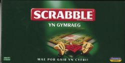 Scrabble yn Gymraeg (Welsh Language Scrabble)